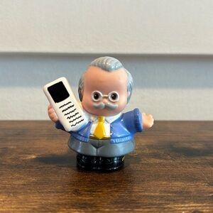 Fisher-Price Little People Grandpa holding Newspaper Replacement Part 2009